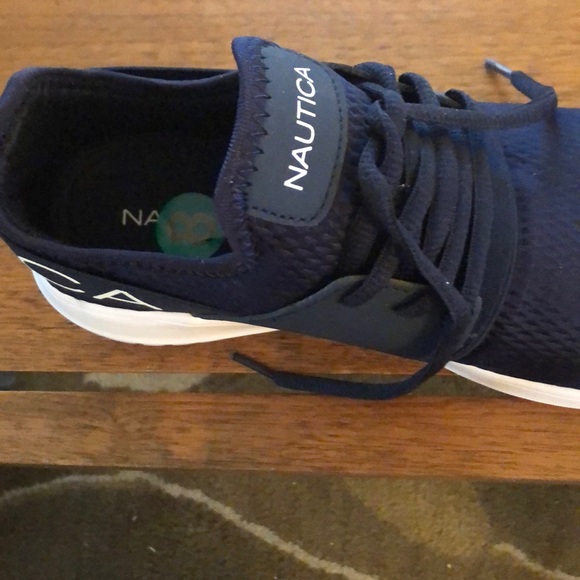 Nautica sneakers 👟 NWT.  FLASH SALE - Picture 6 of 7